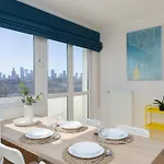 Apartamento Bright Cityview With Ac Near Pge Narodowy By Renters Varsóvia