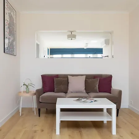 Apartment Bright Cityview With Ac Near Pge Narodowy By Renters *